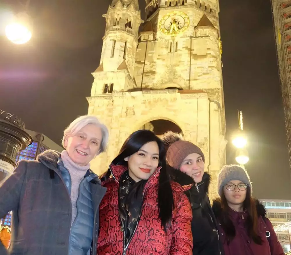 momen kebersamaan titi kamal dan ibu mertua Instagram momen kebersamaan titi kamal dan ibu mertua Instagram