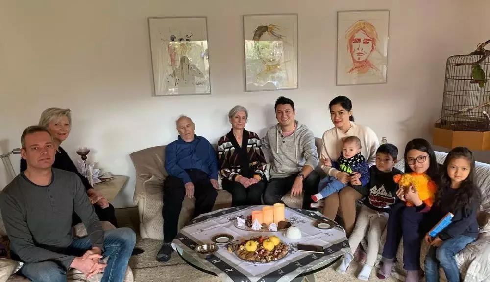 momen kebersamaan titi kamal dan ibu mertua Instagram momen kebersamaan titi kamal dan ibu mertua Instagram