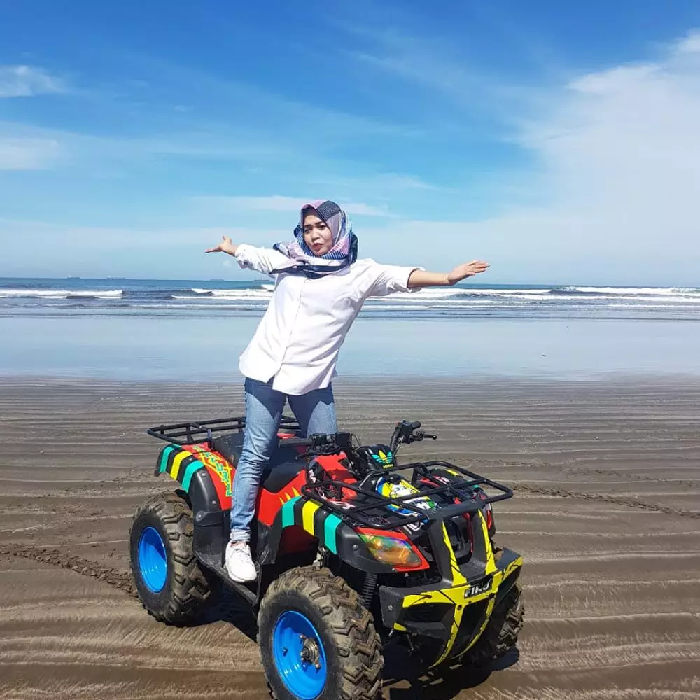 Ibu Amel Carla Instagram