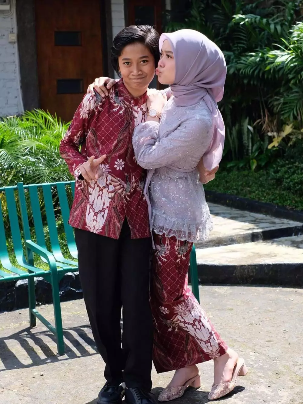 Lesty dan adiknya © 2020 brilio.net