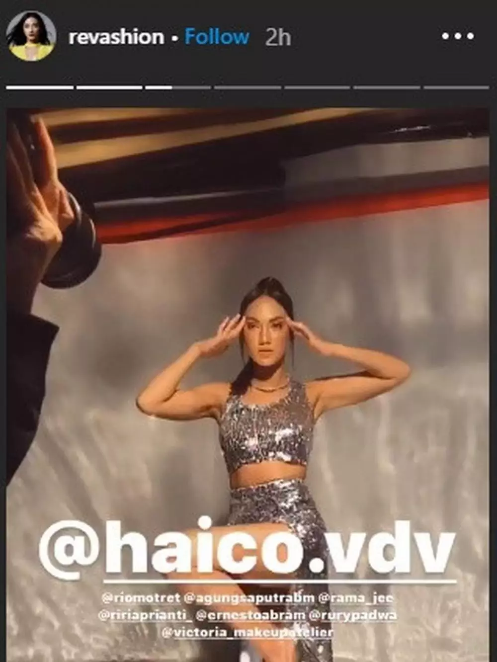 Pemotretan Haico ala Dua Lipa © 2020 brilio.net