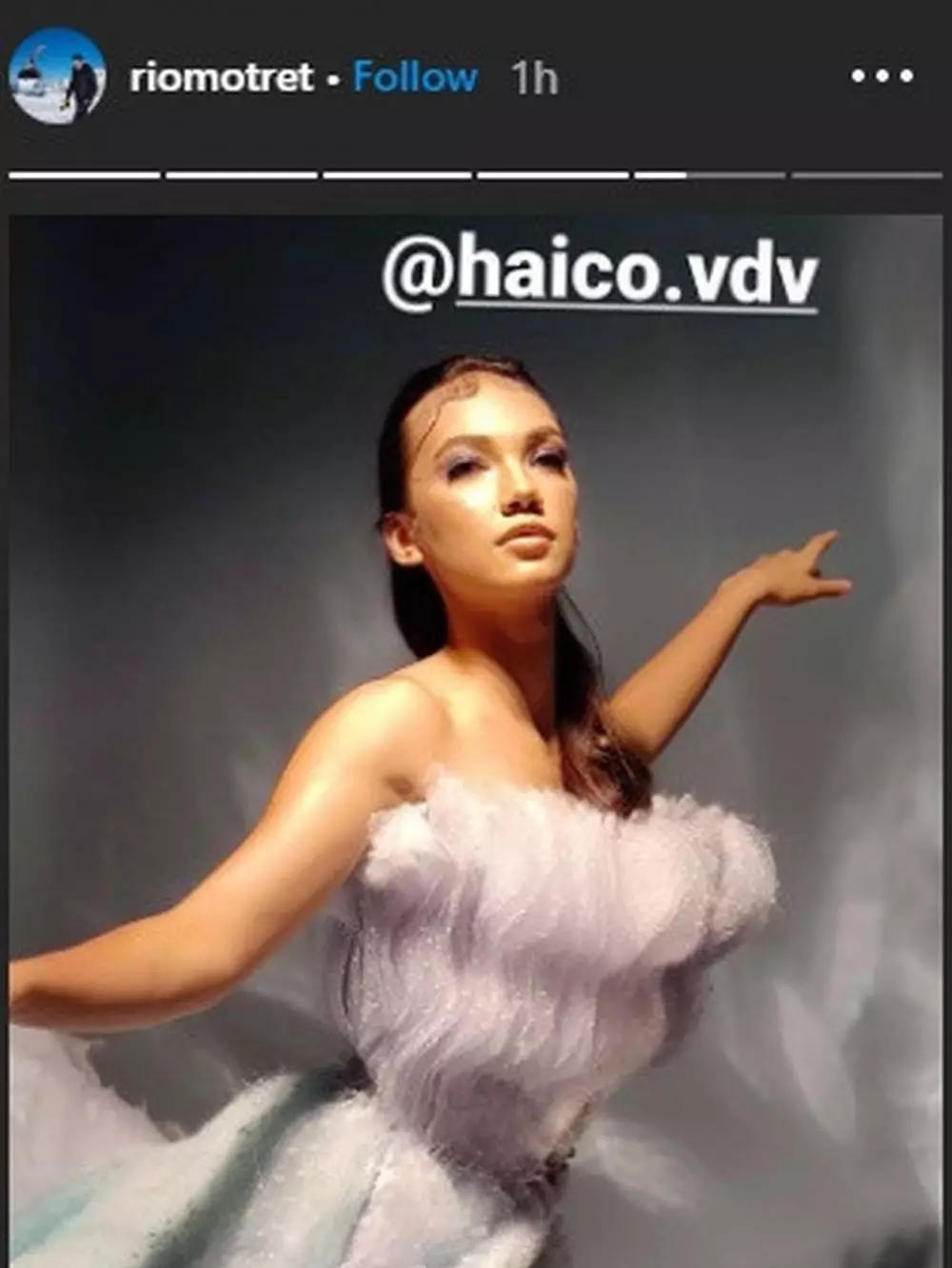 Pemotretan Haico ala Dua Lipa © 2020 brilio.net