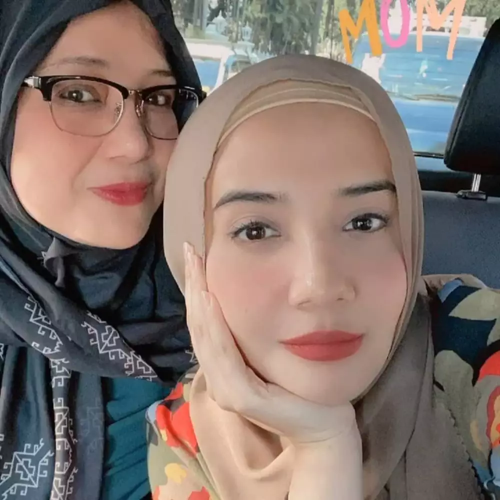 fenny bauty dampingi zaskia Instagram fenny bauty dampingi zaskia Instagram