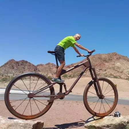 Potret sepeda nggak wajar Berbagai sumber