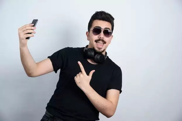 Kata-kata bio Instagram bahasa Inggris dan artinya freepik.com Kata-kata bio Instagram bahasa Inggris dan artinya freepik.com