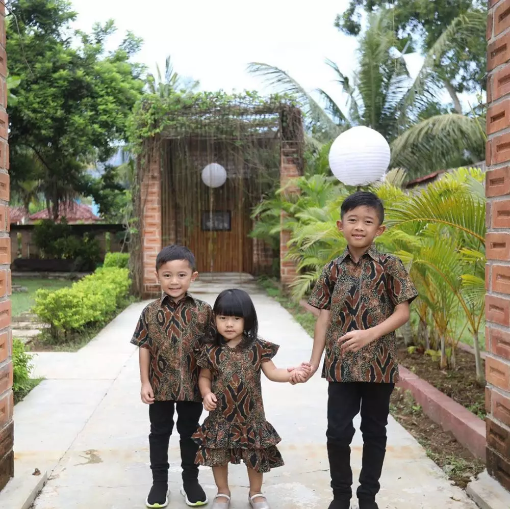 Potret lucu ketiga anak Ibas Instagram