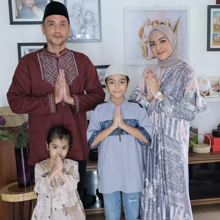 Potret kompak keluarga Gary Iskak © 2020 brilio.net