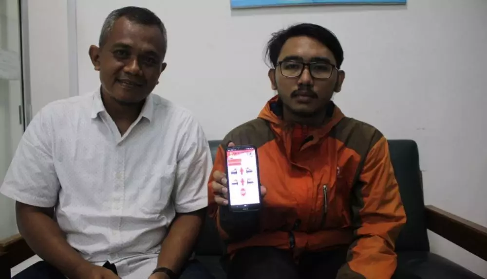 traktor sawah melalui smartphone m.muhammadiyah.or.id