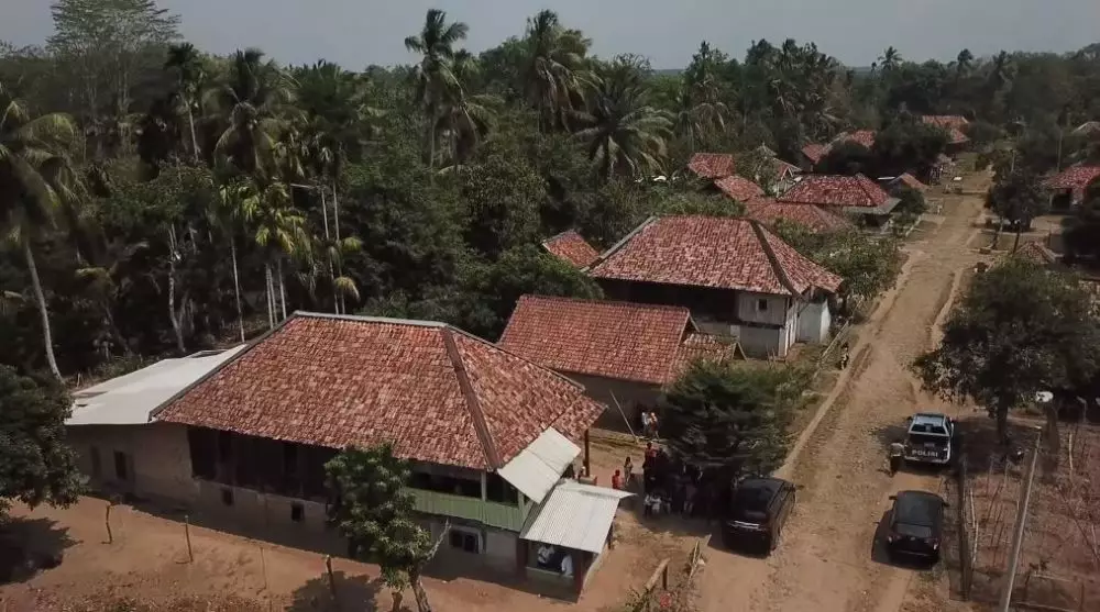 rumah Lala di kampung halaman YouTube