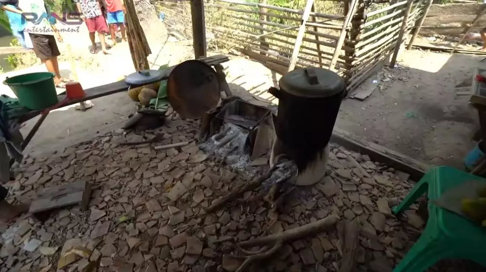 rumah Lala di kampung halaman YouTube