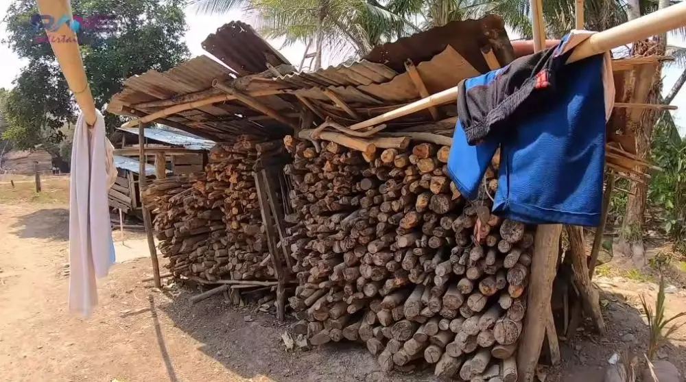 rumah Lala di kampung halaman YouTube