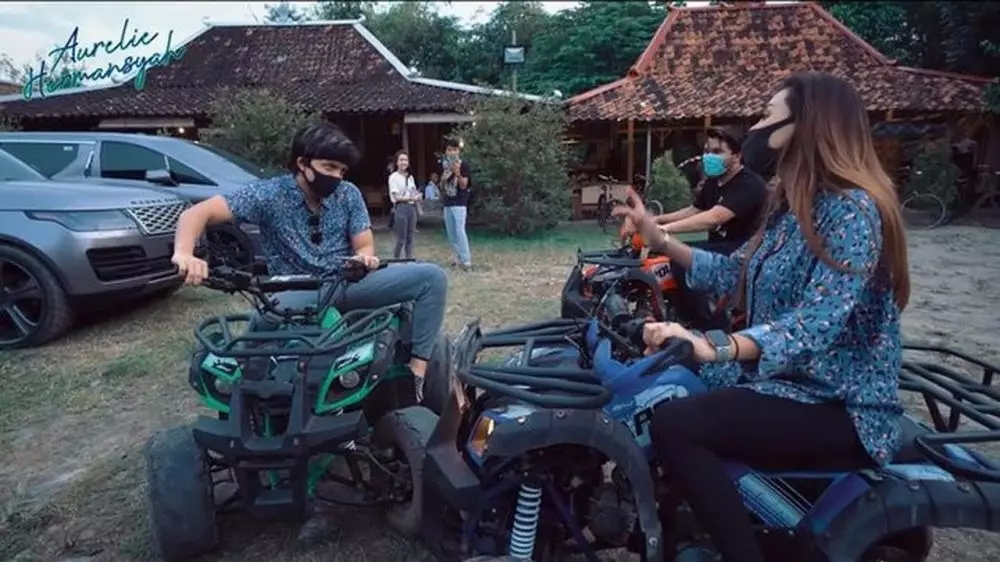 momen atta dan aurel main atv berbagai sumber