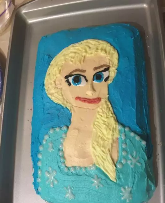 kue tema Elsa Twitter