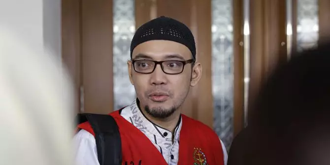 5 Curhat Sandy Tumiwa usai keluar penjara © 2020 brilio.net 5 Curhat Sandy Tumiwa usai keluar penjara © 2020 brilio.net