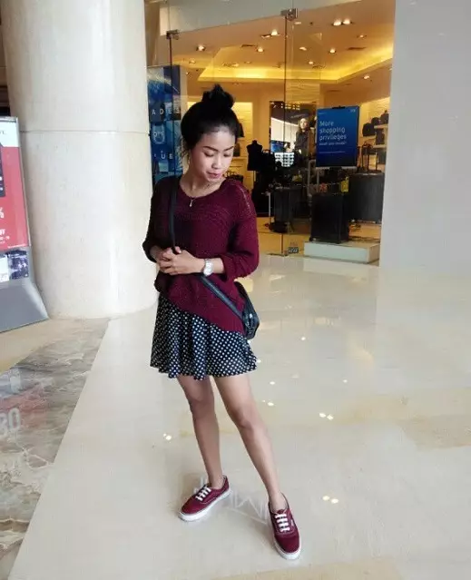 Potret transformasi Ayya Renita Instagram Potret transformasi Ayya Renita Instagram