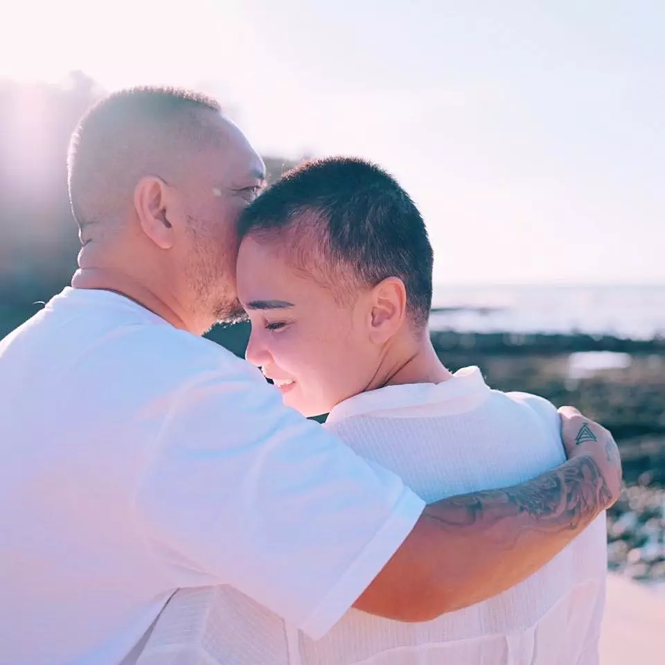 Potret kompak Feby dan suami Berbagai sumber