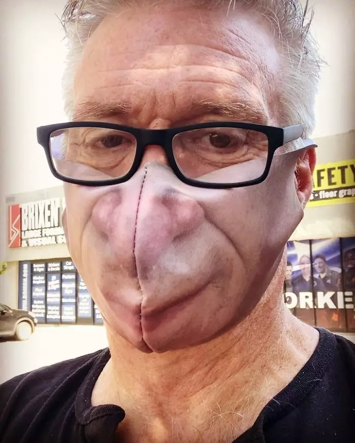 Masker ini ubah ekspresi wajah orang © 2020 brilio.net Masker ini ubah ekspresi wajah orang © 2020 brilio.net