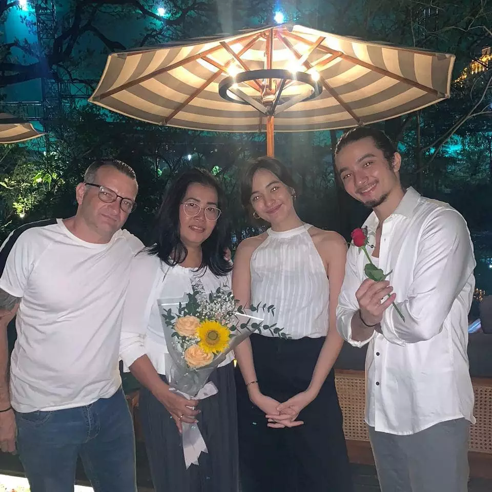 momen makan malam keluarga bryan domani instagram