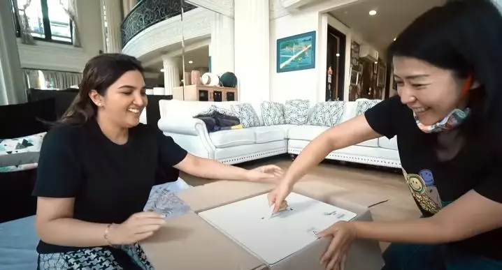 momen ashanty dapat masker Berbagai Sumber