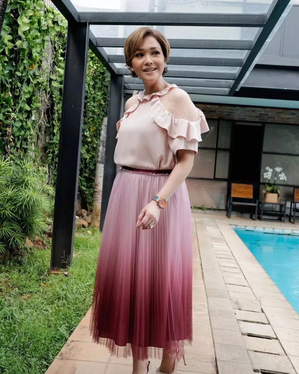 potret maia dengan rambut pendek © 2020 Instagram/@maiaestiantyreal potret maia dengan rambut pendek © 2020 Instagram/@maiaestiantyreal