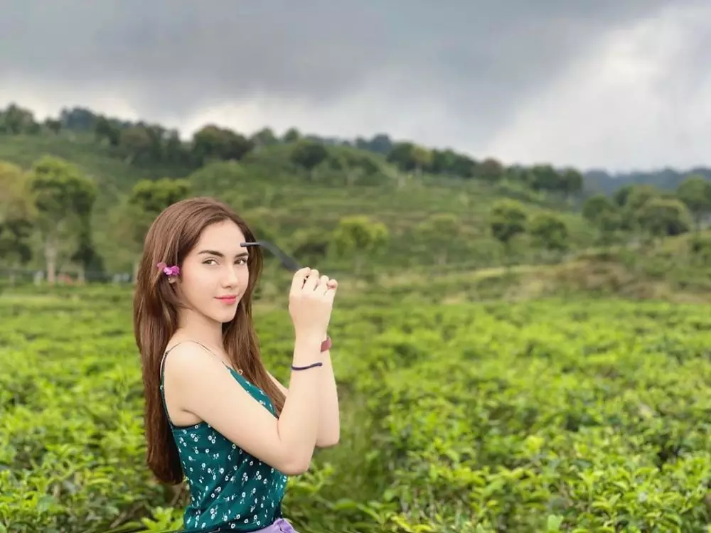 Syahra mantan Billar instagram