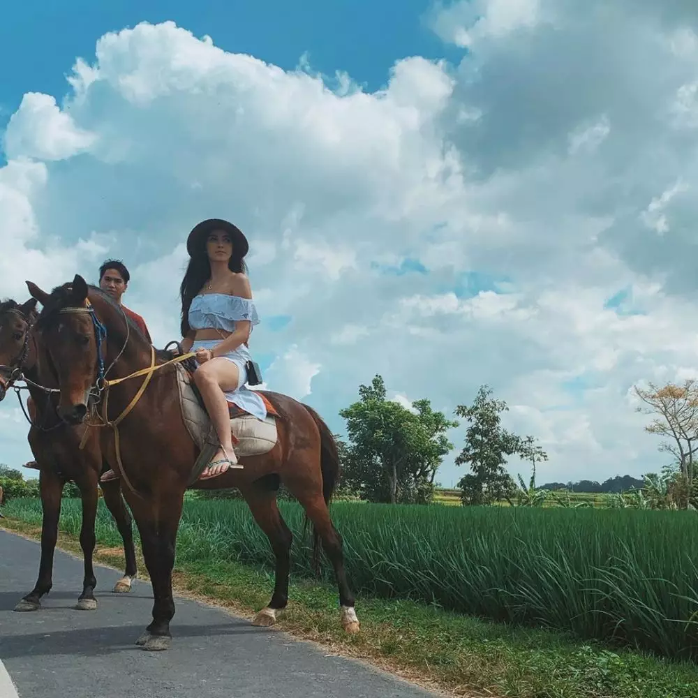 Syahra mantan Billar instagram