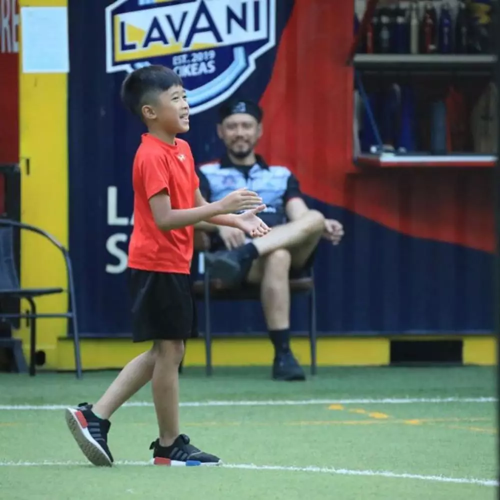 Airlangga main voli Instagram