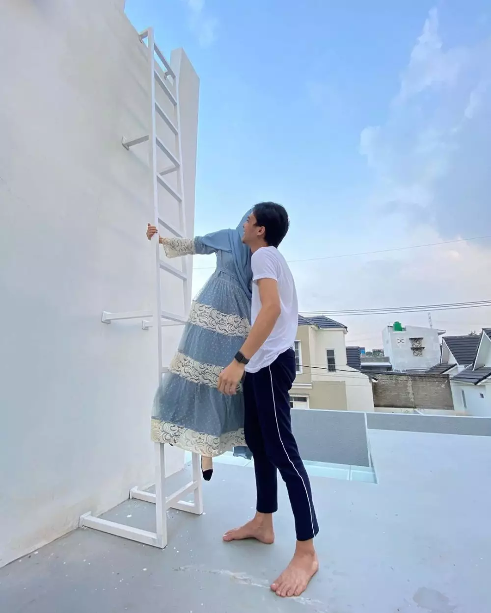 Dinda Hauw Difoto Rey Mbayang berbagai sumber Dinda Hauw Difoto Rey Mbayang berbagai sumber