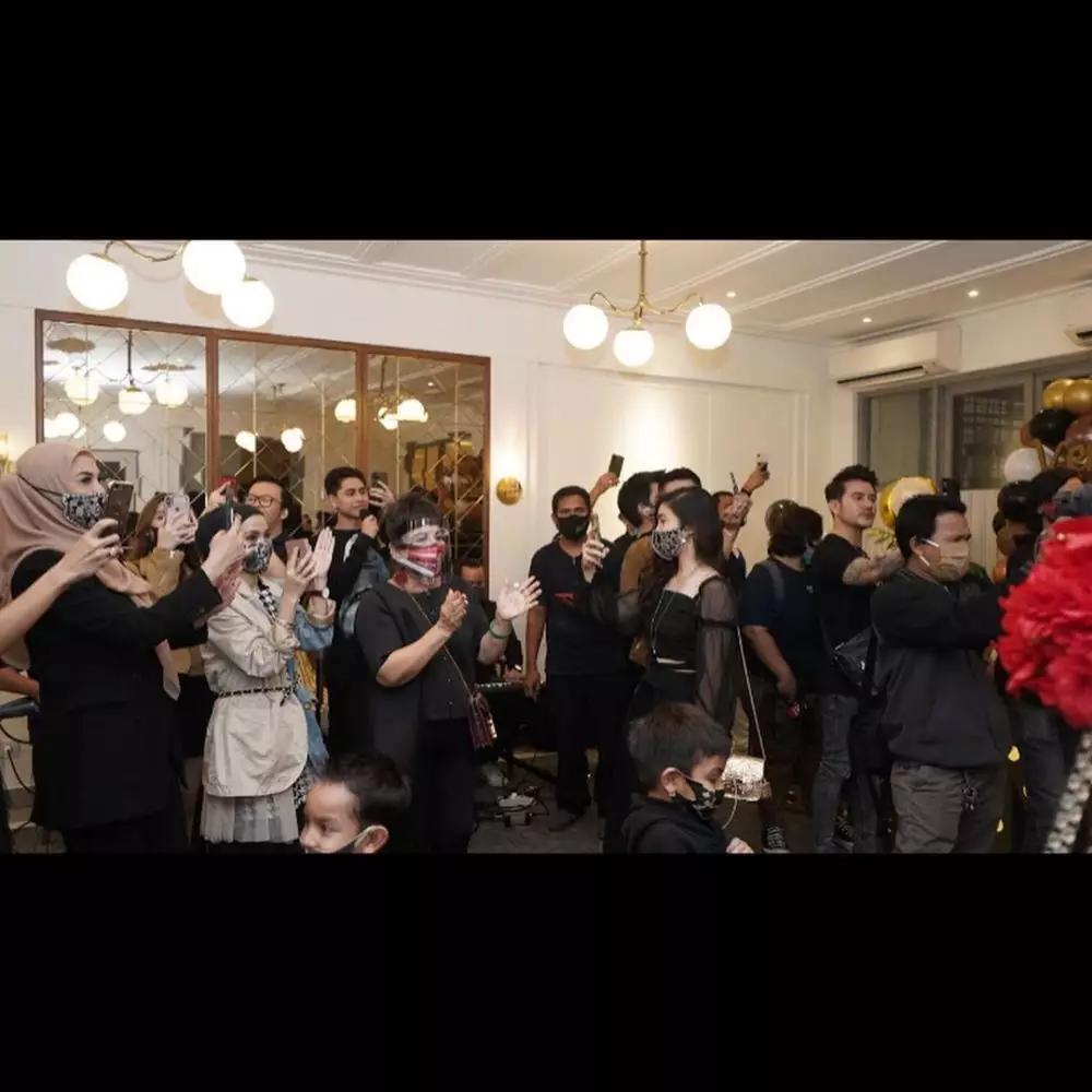 momen ulang tahun venna melinda © 2020 Instagram