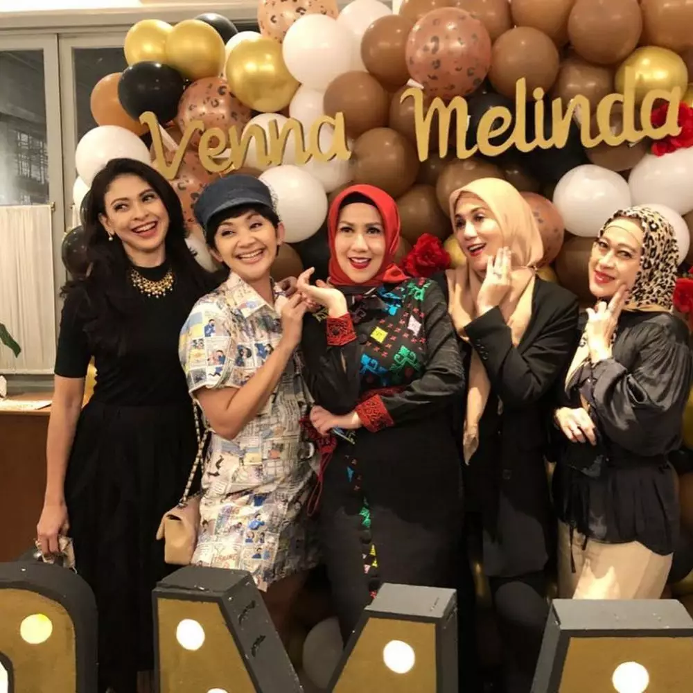 momen ulang tahun venna melinda © 2020 Instagram