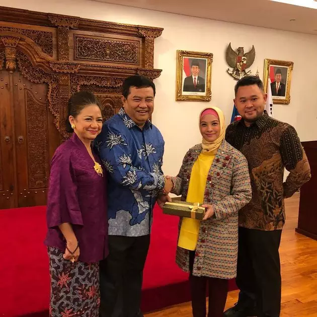 potret kebersamaan rachel maryam dan suami © 2020 Instagram/@rachelmaryams potret kebersamaan rachel maryam dan suami © 2020 Instagram/@rachelmaryams