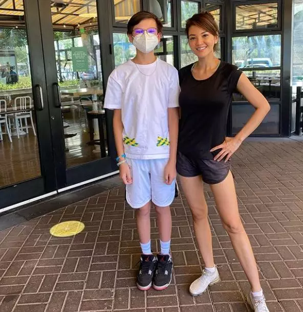 Farah Quinn jemput anak Instagram Farah Quinn jemput anak Instagram