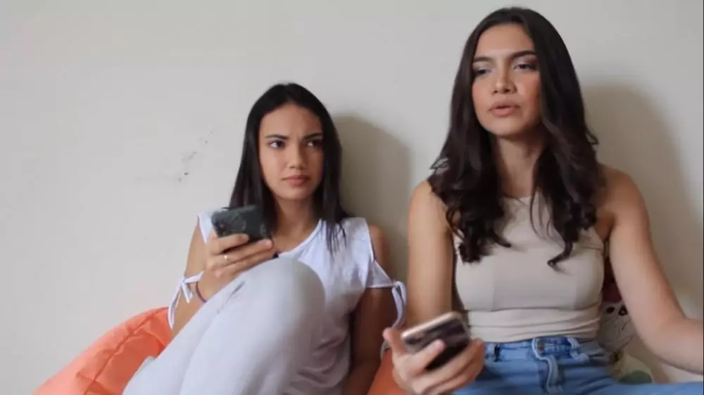 kebersamaan haico dan angela gilsha © 2020 berbagai sumber