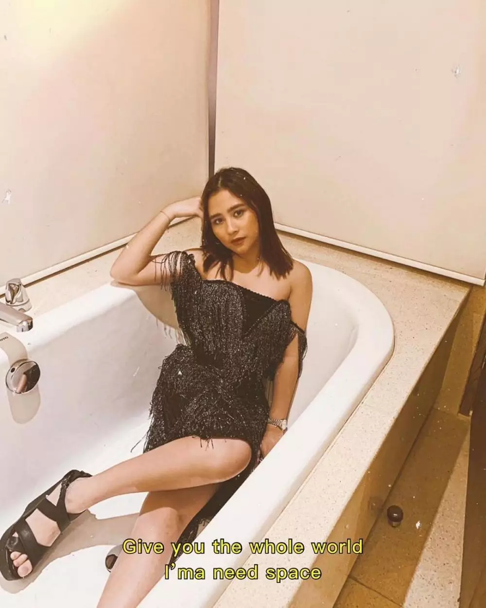 pesinetron bathtub instagram