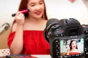 Syarat lowongan aspri bergaji ratusan juta ini bikin mikir 2 kali