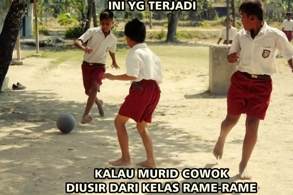 meme diusir dari kelas berbagai sumber