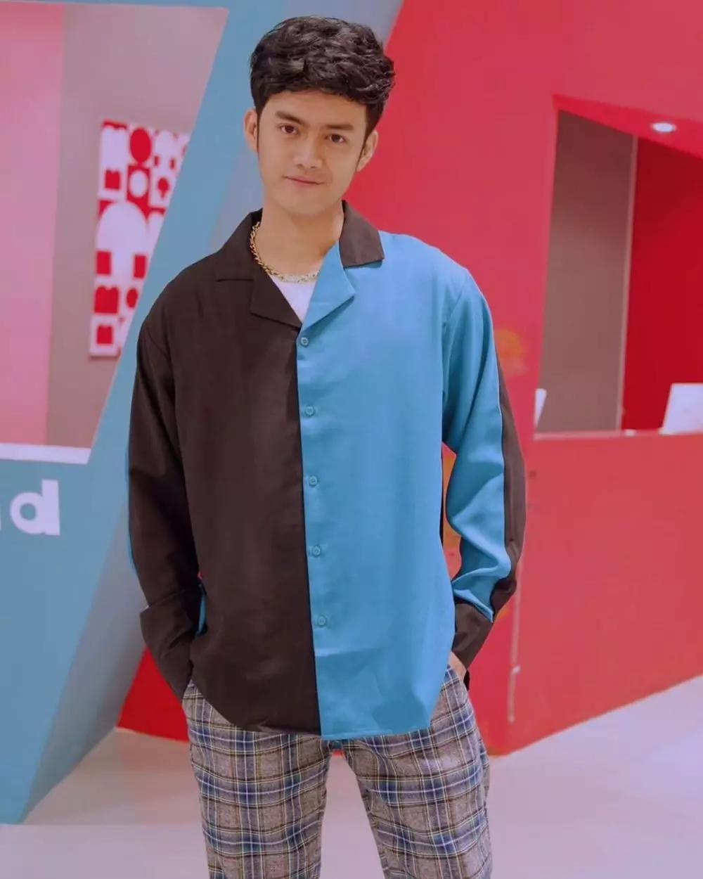 pesona Denias Ismail Instagram