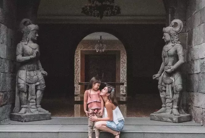 Gisella dan Wijin liburan ke Jogja Berbagai sumber Gisella dan Wijin liburan ke Jogja Berbagai sumber