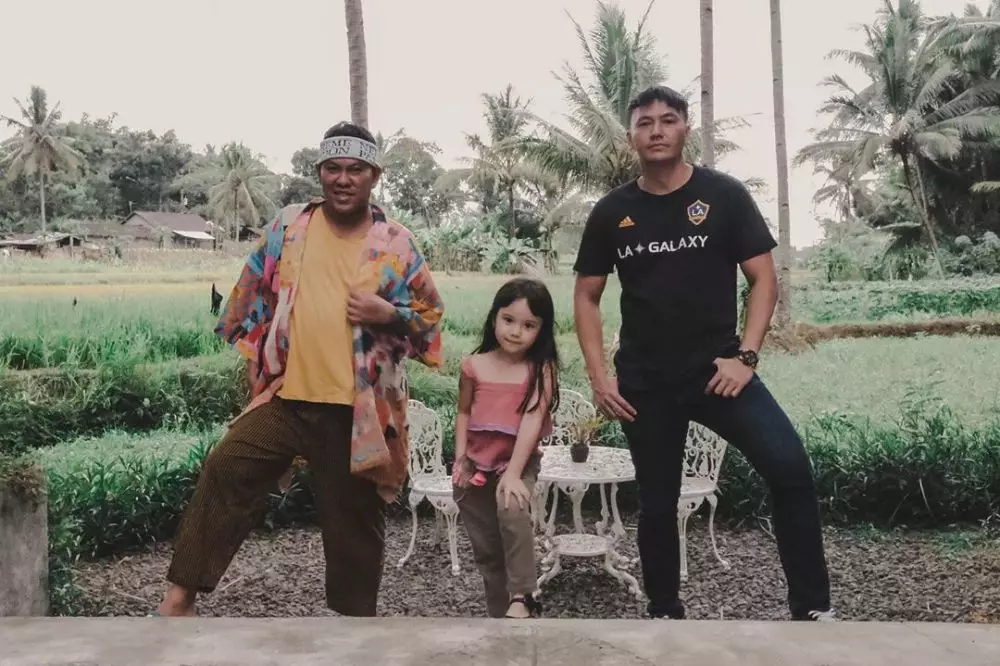 Gisella dan Wijin liburan ke Jogja Berbagai sumber Gisella dan Wijin liburan ke Jogja Berbagai sumber