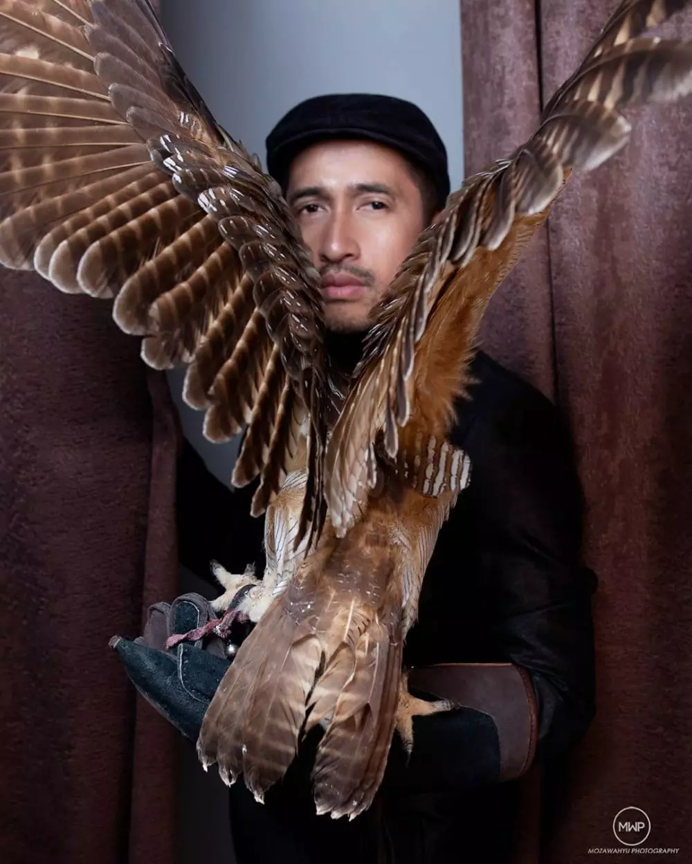 Gaya pemotretan Irfan Hakim berbagai sumber