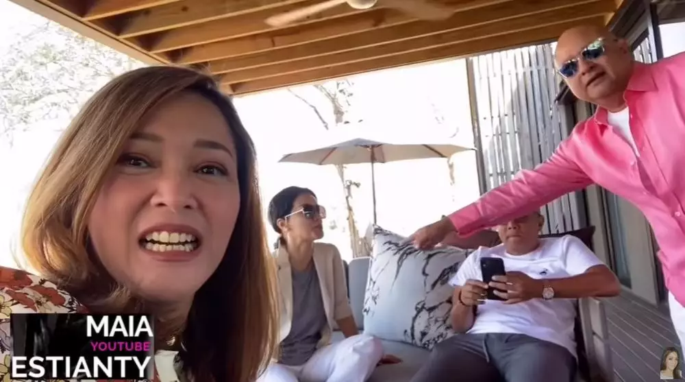 Maia Estianty liburan dengan sang suami pakai jet pribadi © 2020 YouTube/Maia Estianty
