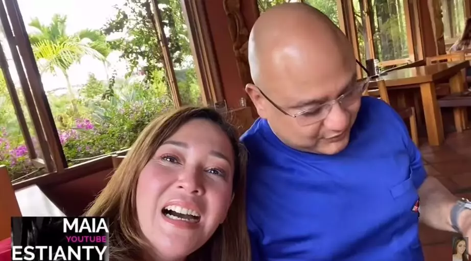 Maia Estianty liburan dengan sang suami pakai jet pribadi © 2020 YouTube/Maia Estianty