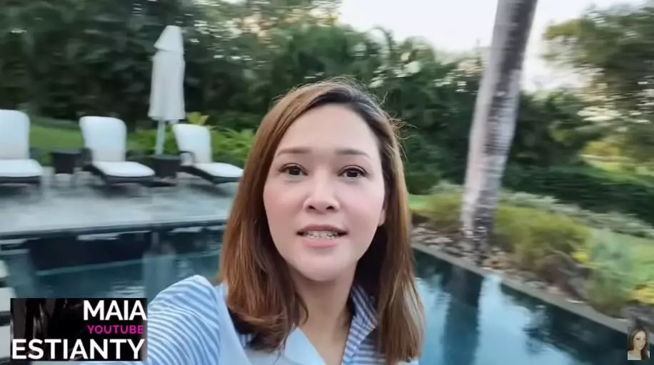 Maia Estianty liburan dengan sang suami pakai jet pribadi © 2020 YouTube/Maia Estianty