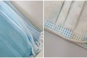 Tak mampu beli baru, siswa ini jahit ulang masker kotornya