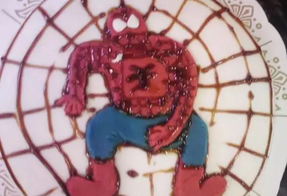 Kue superhero cakewrecks.com