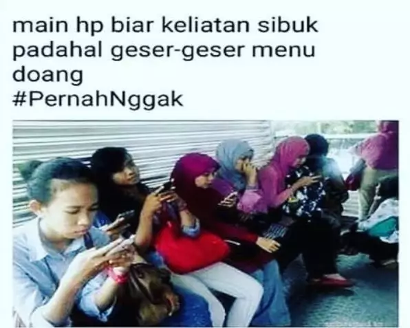 meme sindir kecanduan HP berbagai sumber meme sindir kecanduan HP berbagai sumber