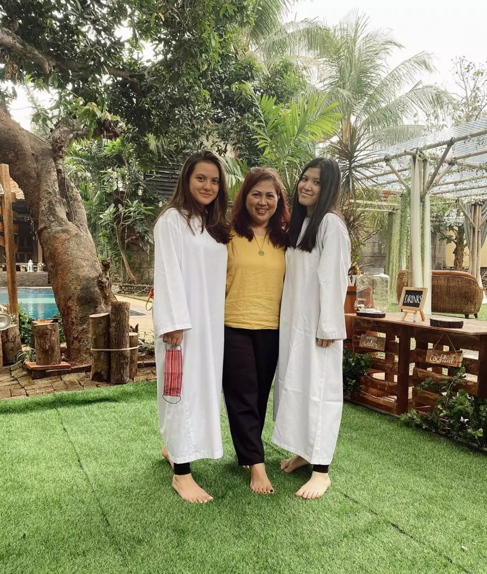 marsha aruan dibaptis  Instagram marsha aruan dibaptis  Instagram