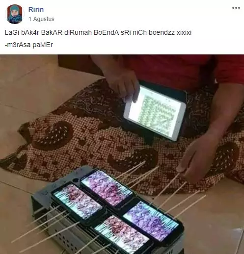emak-emak pamer di FB Facebook