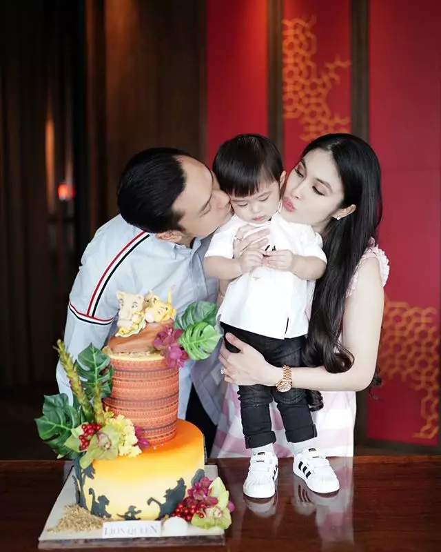 kue ulang tahun Sandra Dewi Instagram