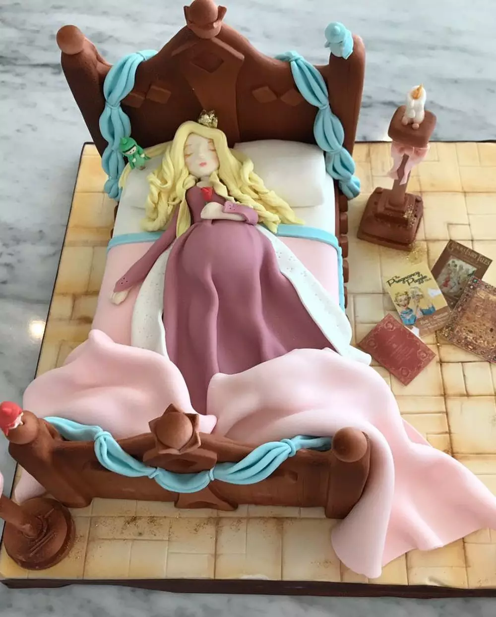 kue ulang tahun Sandra Dewi Instagram